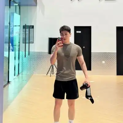 史玲